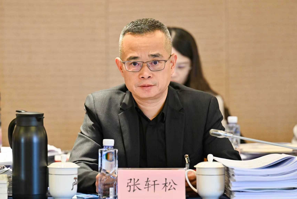 不凡成就非凡 · 卓越之路