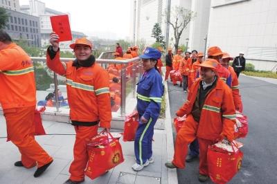 不凡成就非凡 · 卓越之路