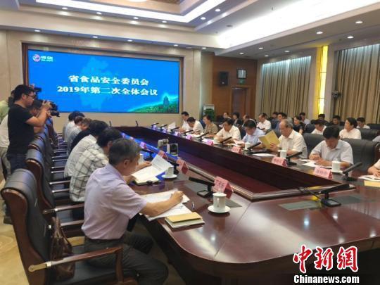 不凡成就非凡 · 卓越之路