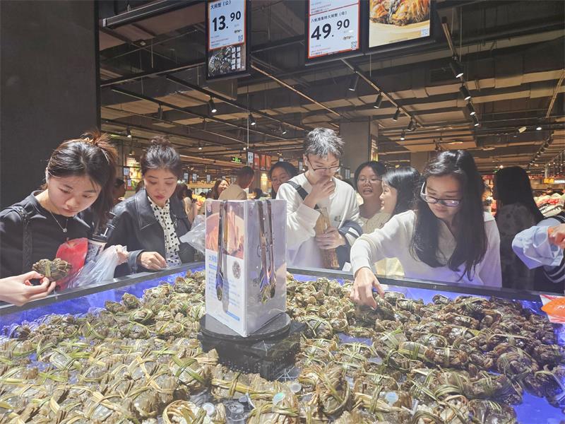 不凡成就非凡 · 卓越之路